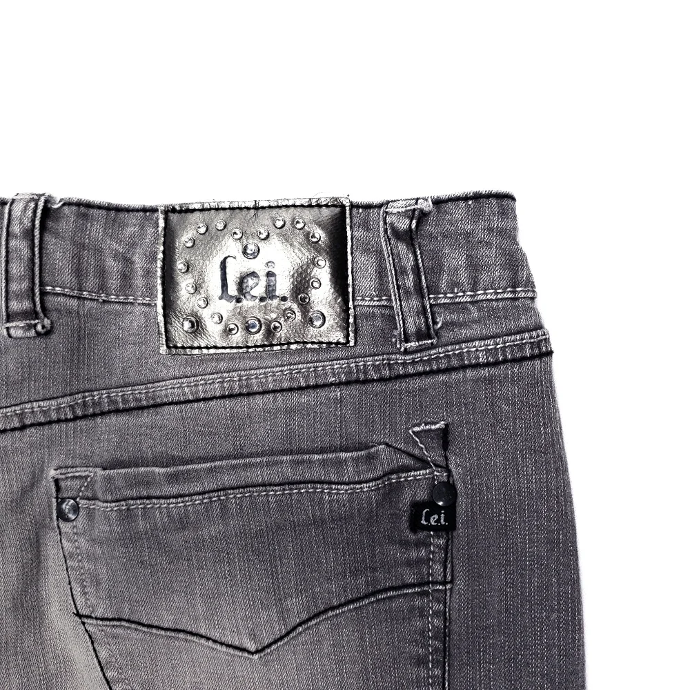 l.e.i. Vintage Haley Denim Mini Skirt - Picture 4 of 6
